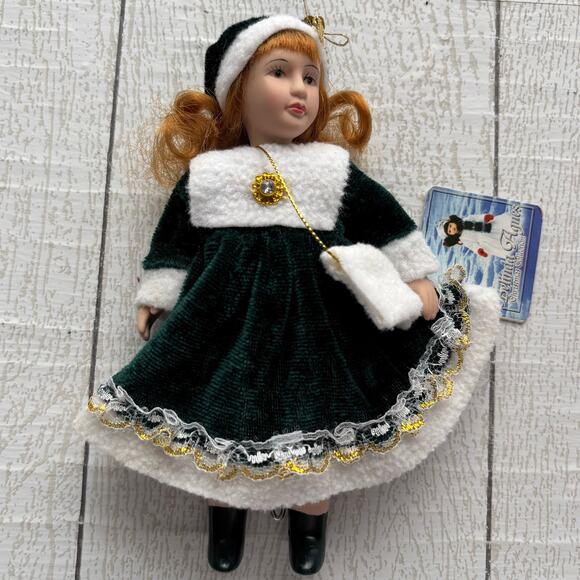 Vintage Belinda Agnes Christmas Collection Doll - Picture 1 of 9